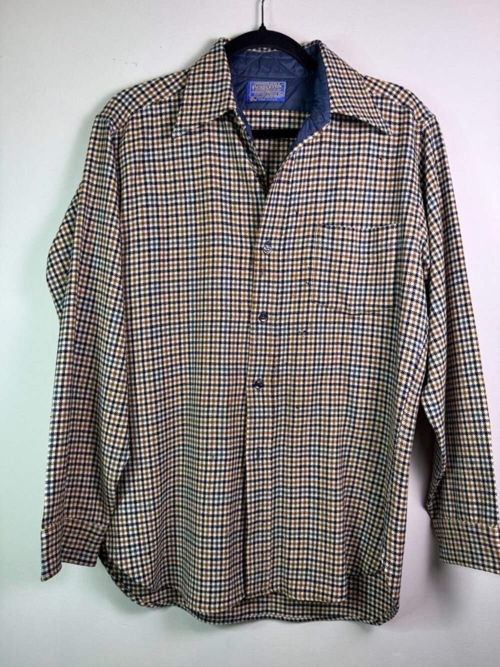 VTG Pendleton Pure Virgin Wool Mens Plaid Field Flannel Shirt Sz M READ